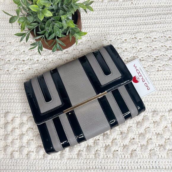 BIG BUDDHA Women's Gray Temple Black Patent Leather Chain Strap Handbag NWT - Picture 12 of 13